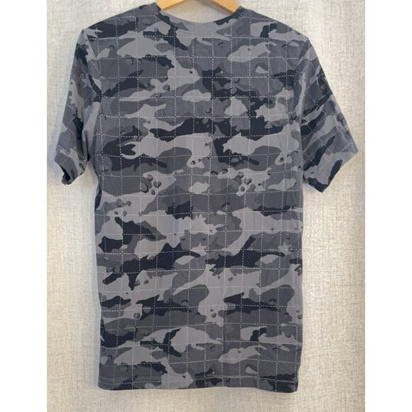 Nike Dri-Fit Size Medium Gray Chamo Y2K T-Shirt Super Soft New W/out Tags - Picture 4 of 4